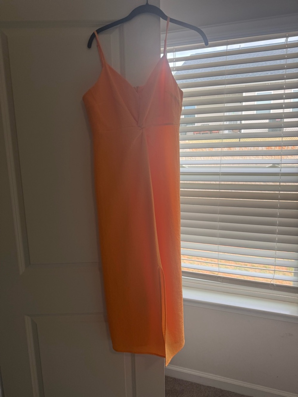 Women’s Lulus Spaghetti Strap Orange Midi Dress